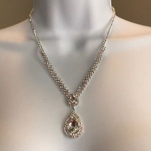 Crystal glam necklace, earrings & bracelet set